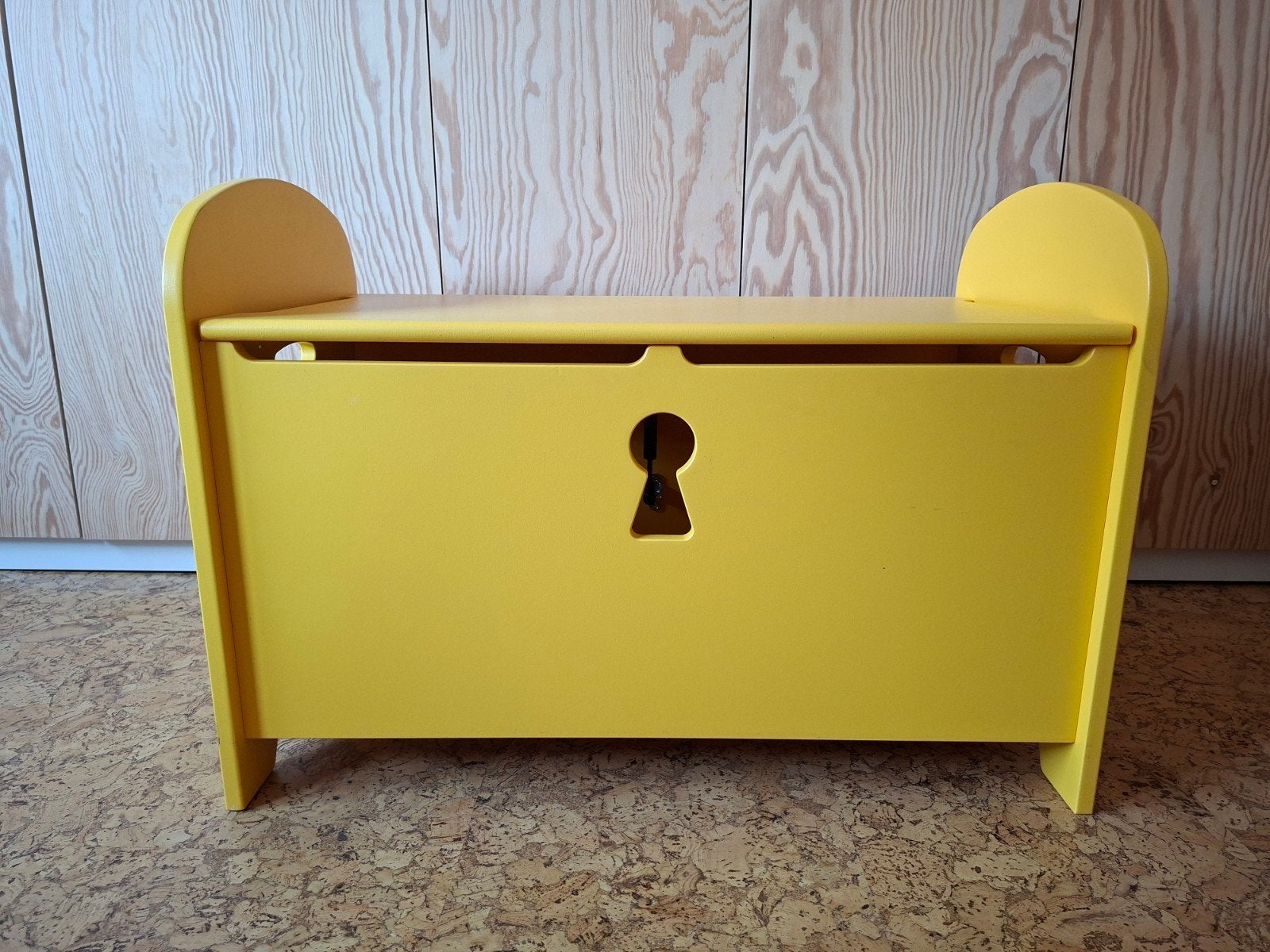 Boîte de rangement IKEA Trofast, Enlèvement