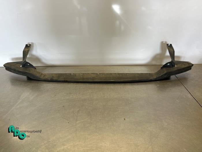 Bumperframe voor van een Volkswagen Touran (Touran 03-), Gebruikt, -, Volkswagen, -