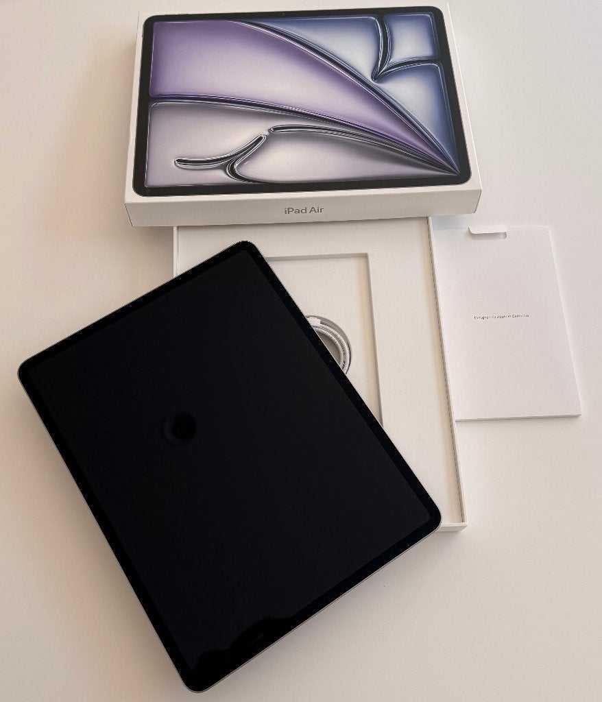 iPad Air 13" M4 128 Go, Informatique & Logiciels, Neuf, Gris, Enlèvement ou Envoi, Apple iPad Air