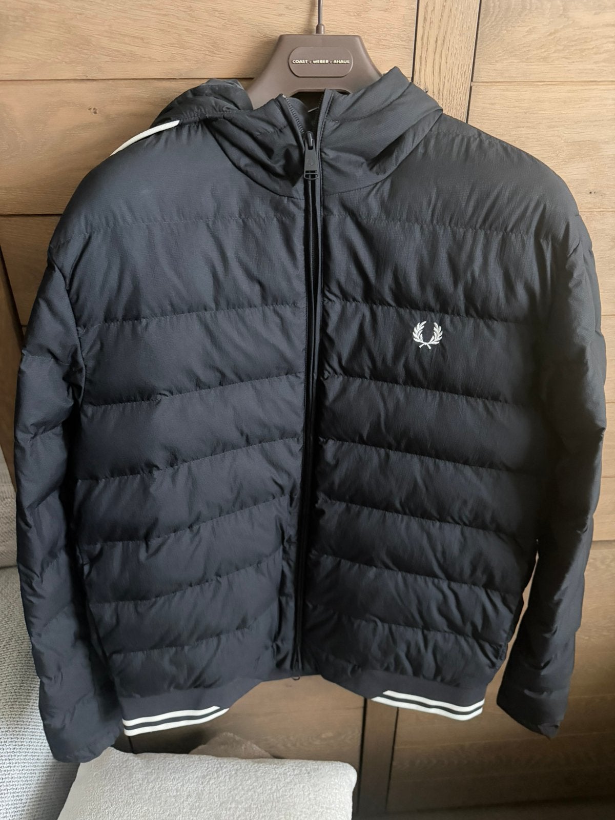 Fred perry donsjas, Ophalen, Zo goed als nieuw, Maat 52/54 (L), Zwart