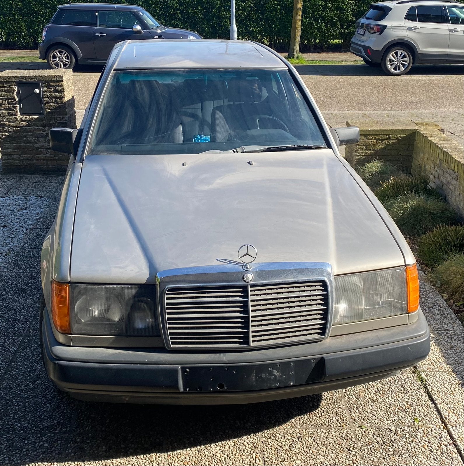 Mercedes 250d w124, Auto's, Overige modellen, Beige, Bruin, 5 deurs