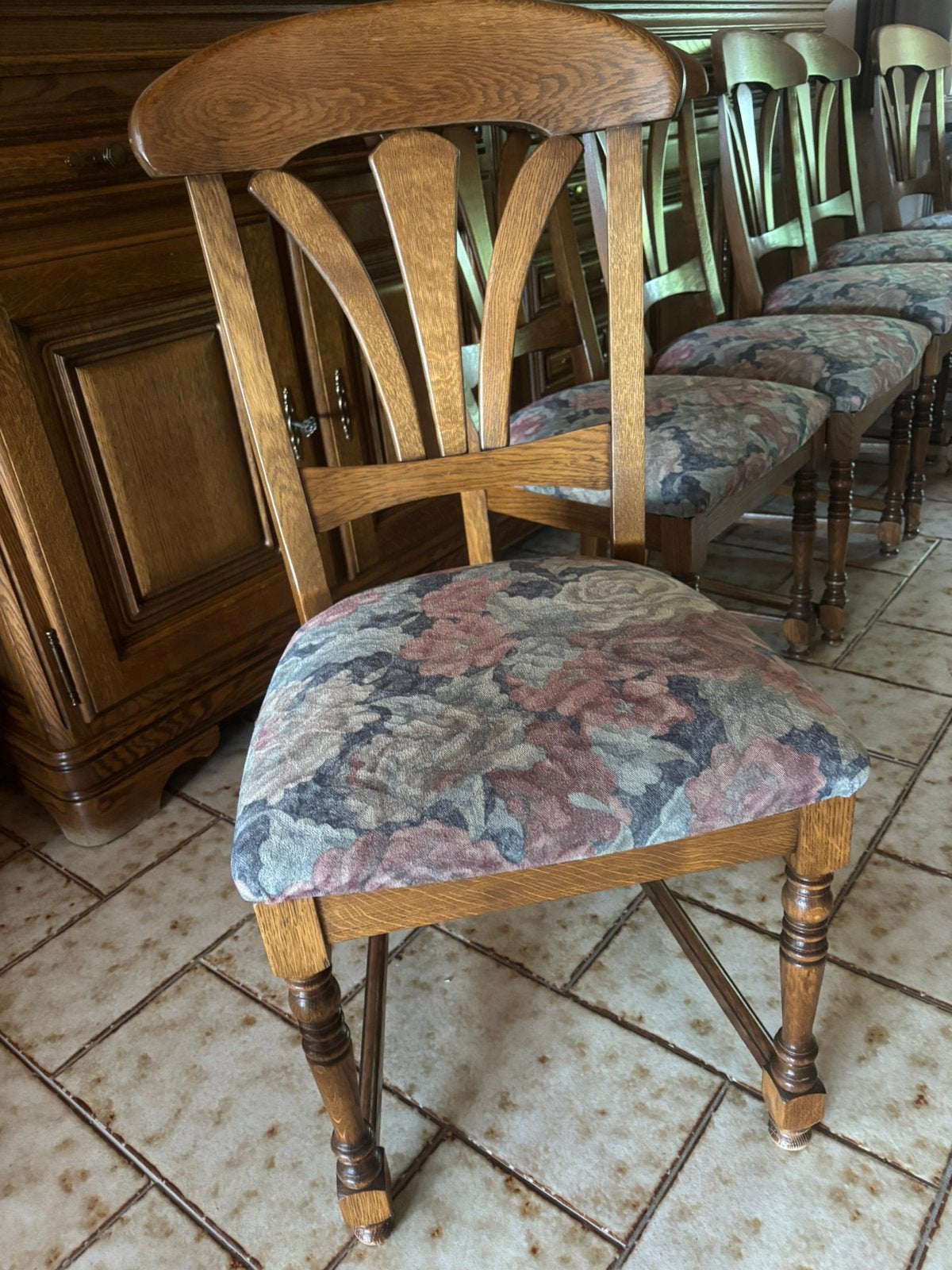 6 eiken stoelen, Ophalen