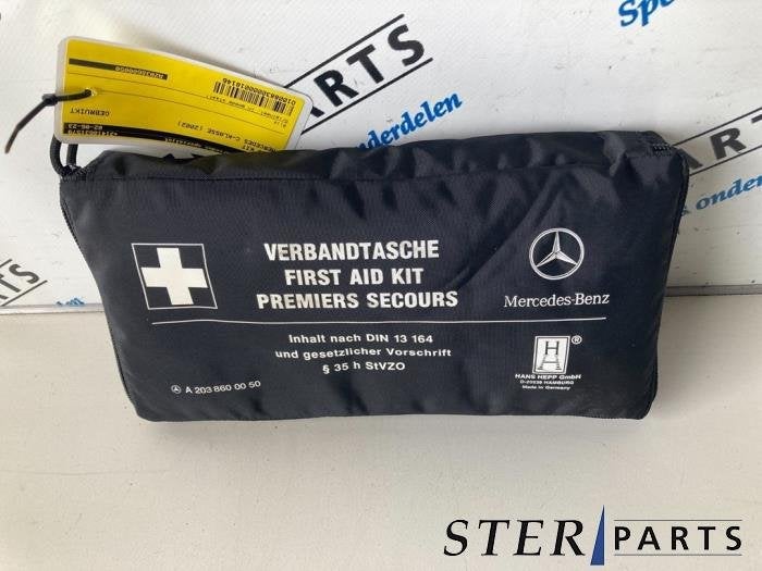EHBO kit van een Mercedes C-Klasse, Gebruikt, -, Ophalen of Verzenden, -