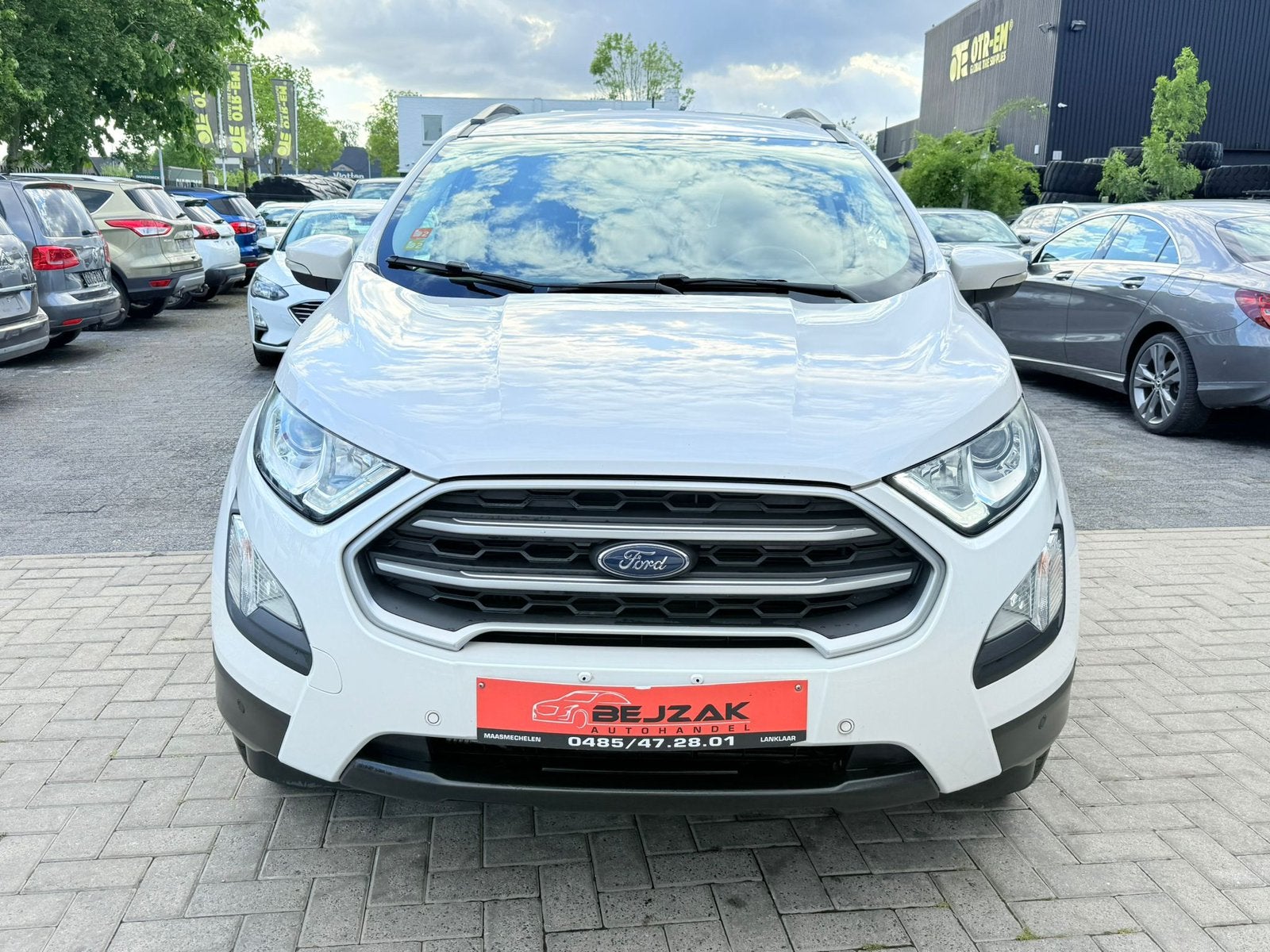 Ford Ecosport Titanium 1.0i 1j garantie 81.000km Led Navi, Auto's, Euro 6, Ecosport, Bedrijf, Handgeschakeld