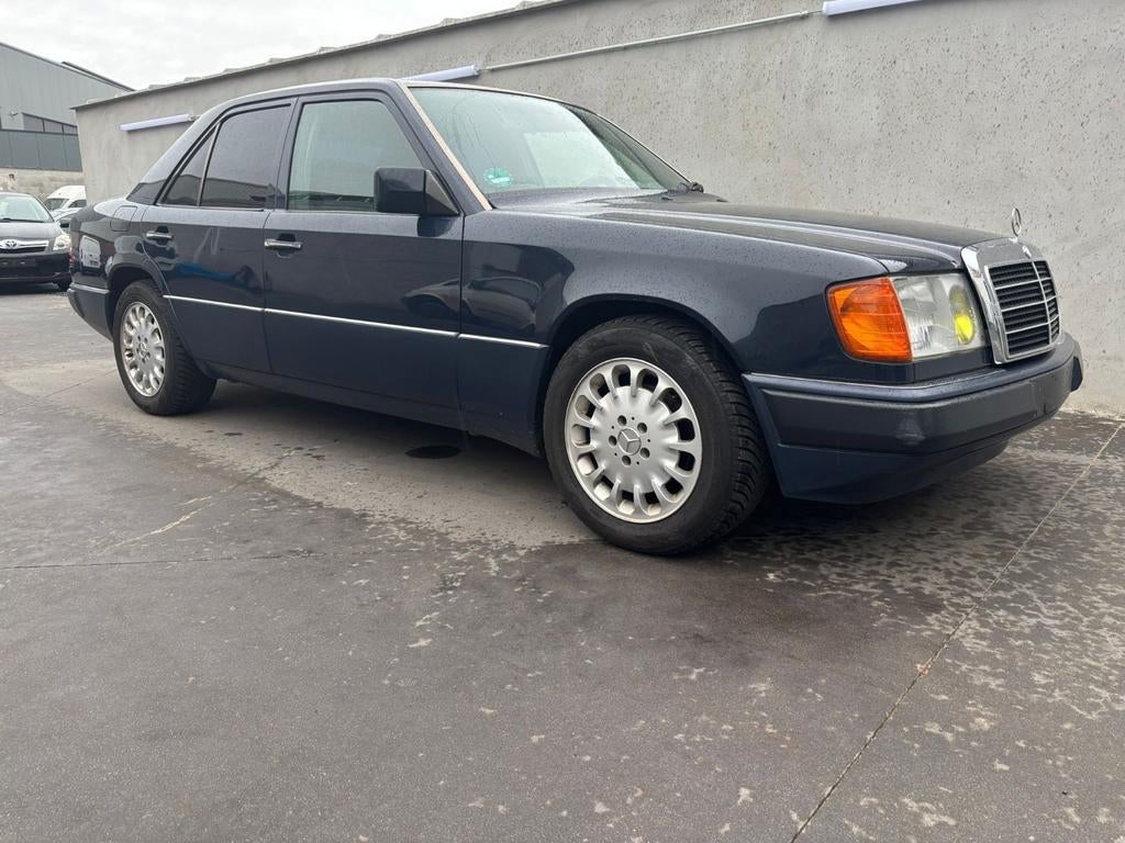 Mercedes 230 E / automaat, Autos, Entreprise, Automatique, Achat