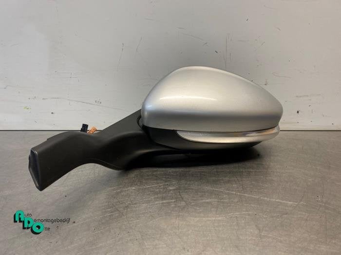 Rétroviseur extérieur gauche d'un Peugeot 208 (208 12-), -, 3 mois de garantie, Utilisé, -