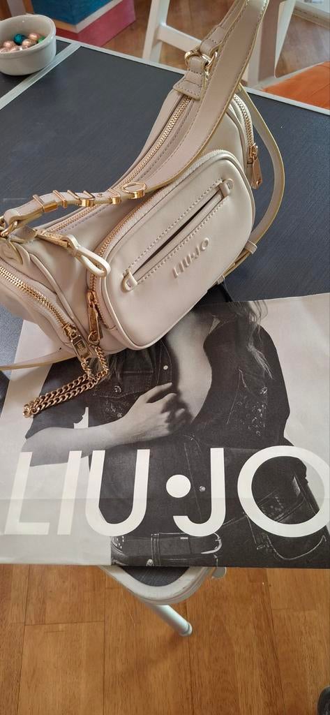 Sac à main liu-jo neuf couleur beige, Enlèvement, Beige, Sac à main