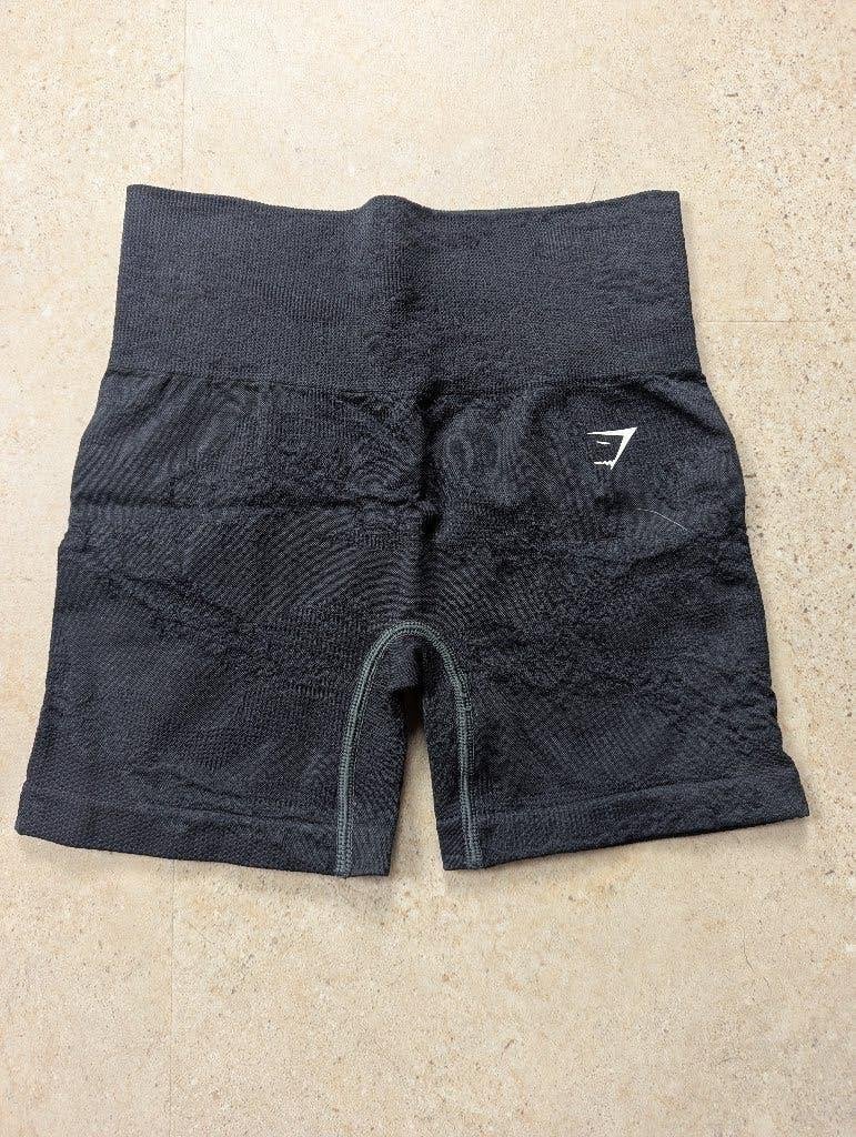 Zwarte korte broek van Gymshark, Kleding | Dames, Sportkleding, Verzenden, Zwart, Maat 34 (XS) of kleiner, Gymshark