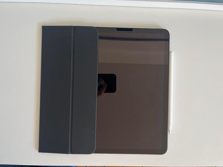 Ipad Air 5e génération M1 256 GB + Apple Pencil, Informatique & Logiciels, Apple iPad Tablettes, Gris, 11 pouces, Apple iPad Air