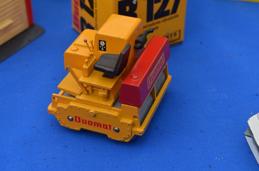 vintage modelvoertuig DUOMAT R127, Ophalen, Zo goed als nieuw, Bus of Vrachtwagen