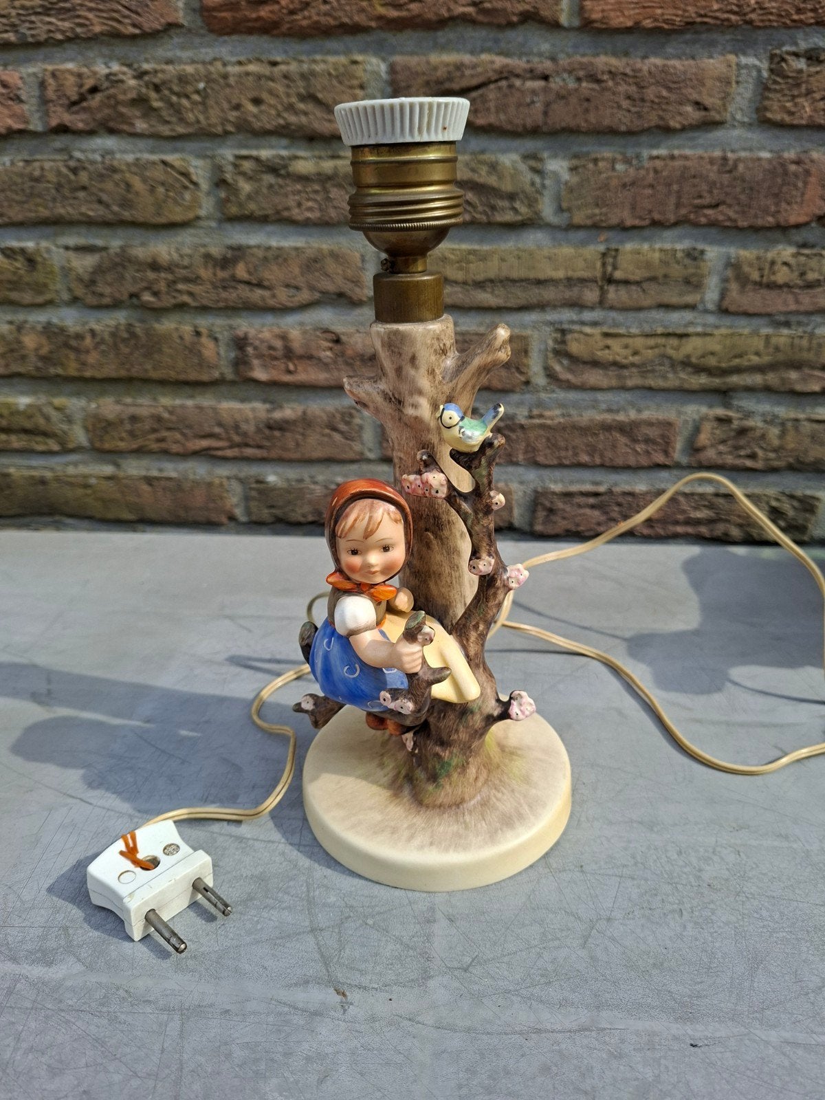 Hummel - Apple tree girl - tafellamp, Ophalen