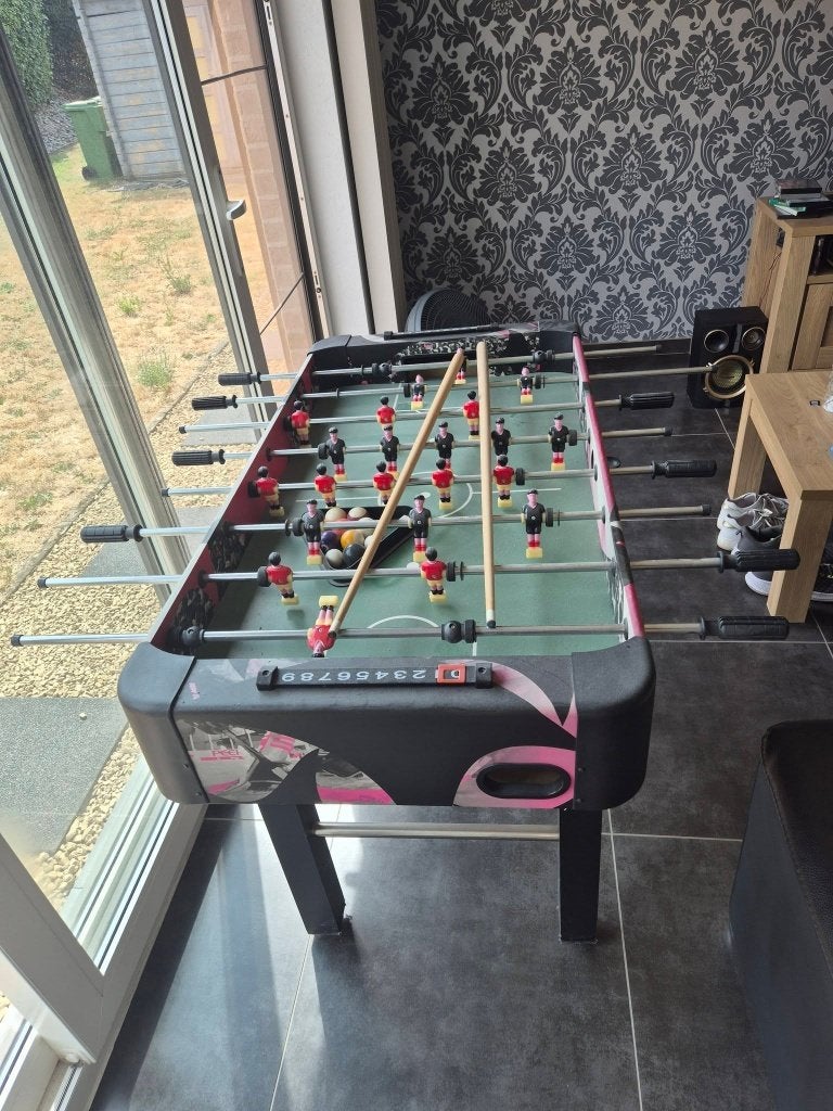 Multi speeltafel 10 in 1. Af te halen Riemst, Enlèvement, Comme neuf