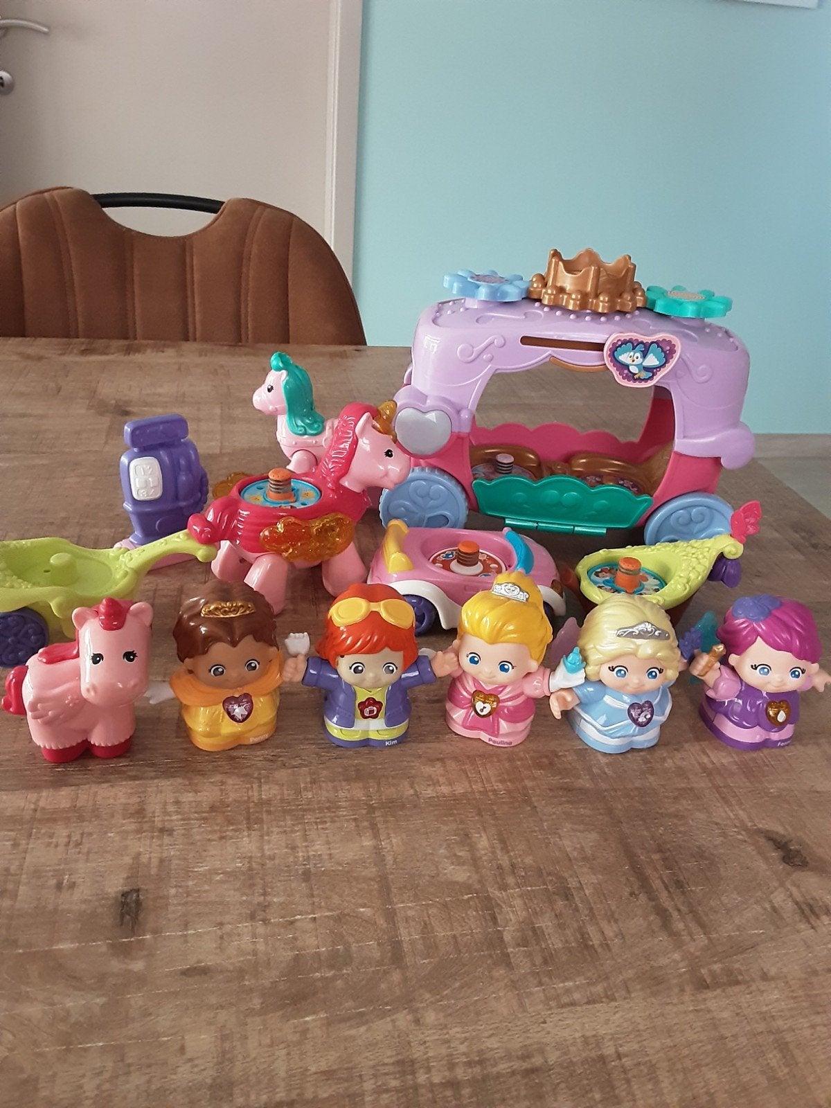 Setje Vtech Vrolijke Vriendjes prinsessen / prins, Ophalen