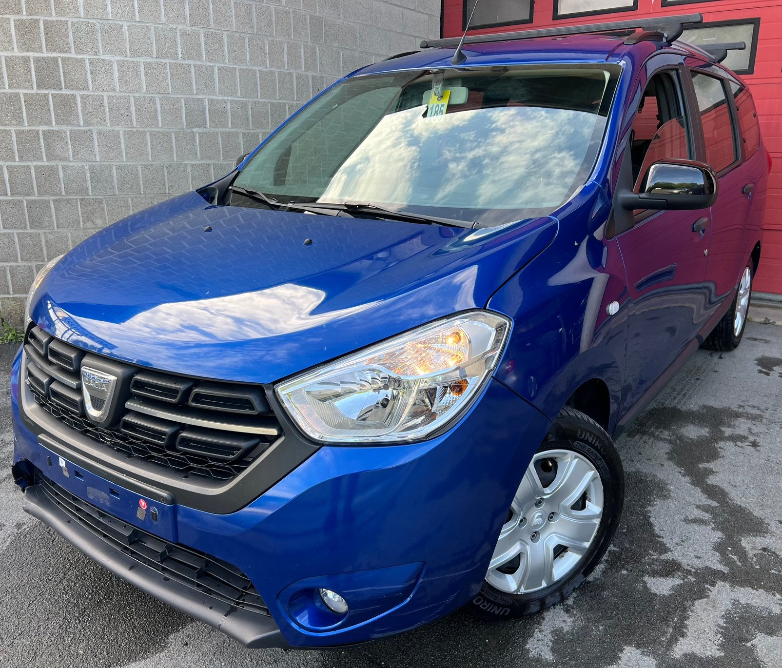 Dacia Lodgy 1.3 TCe Comfort 7 ZITPLAATSEN, Auto's, Monovolume, 4 cilinders, 7 zetels, Handgeschakeld