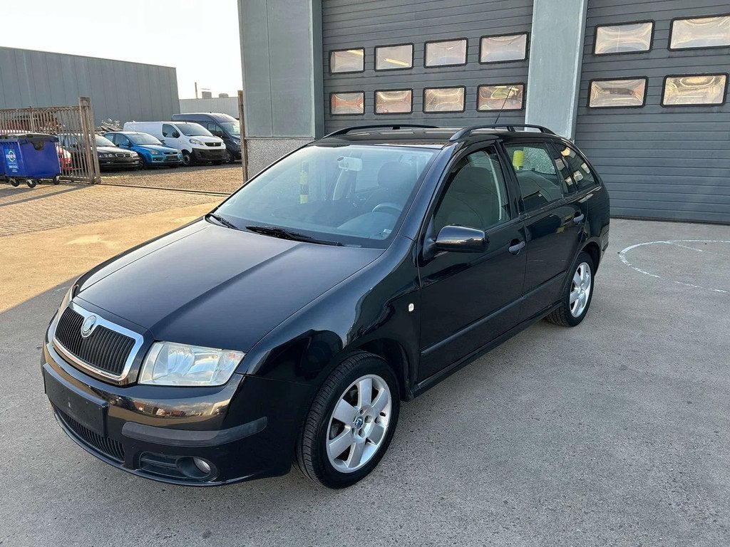 Skoda Fabia 1.4 diesel wagen rijd en start wagen bestemd voo, Autos, Skoda, Entreprise, Achat, Fabia, Diesel, Euro 4, Break, 5 portes