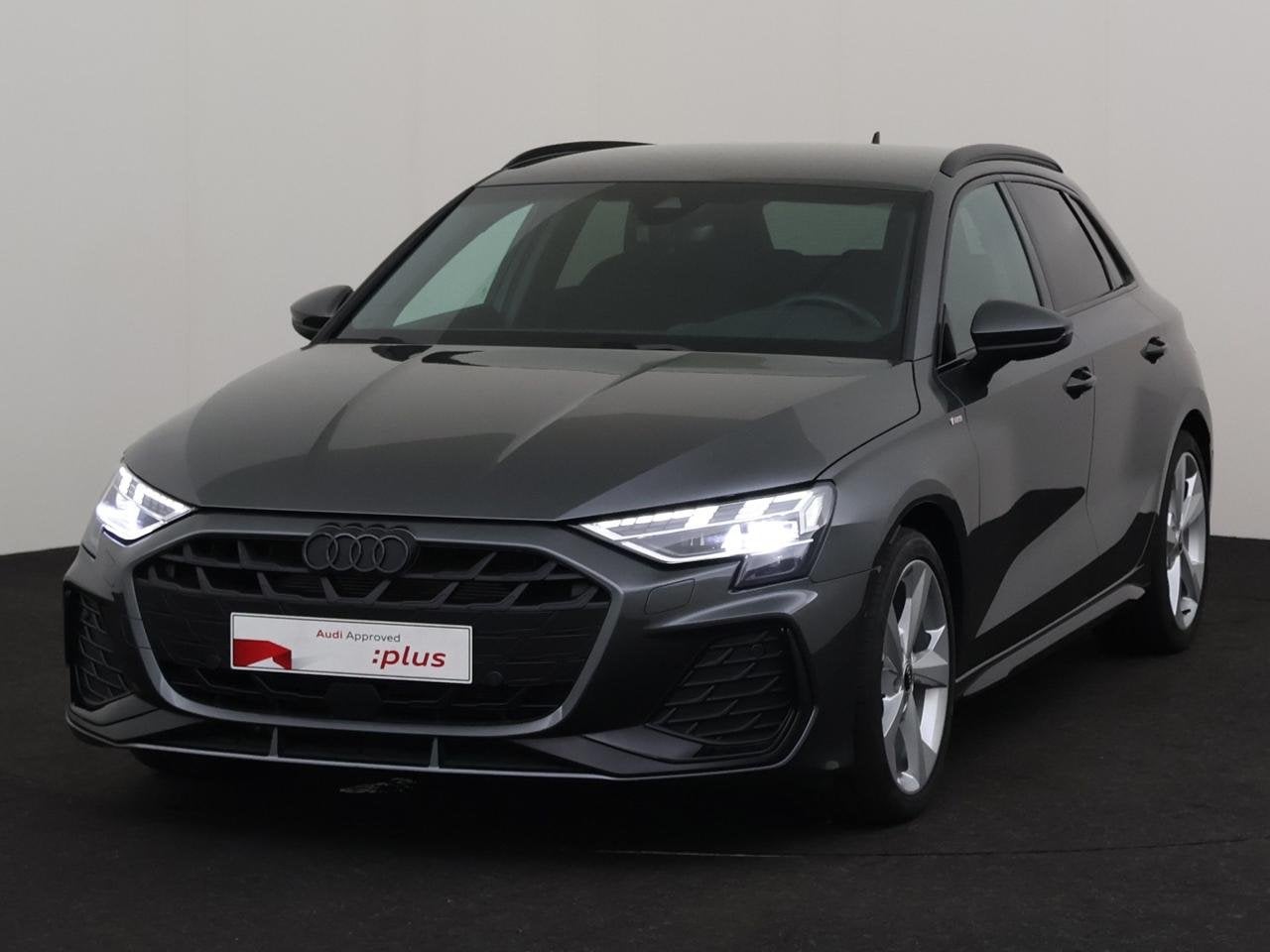 Audi A3 Sportback 30 TFSI MHEV Business Edition S line S tro, Auto's, Automaat, https://public.car-pass.be/vhr/76b5965c-45f3-4baf-a049-159cdef78e20