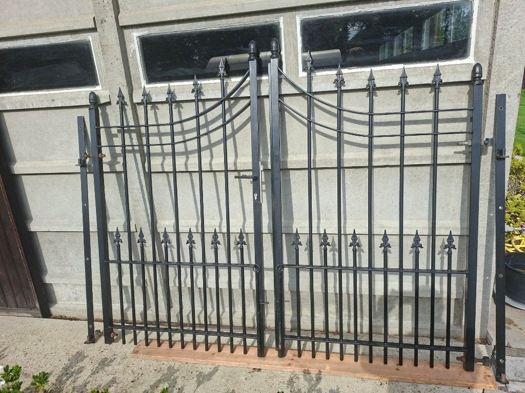Poort, Ophalen, Zo goed als nieuw