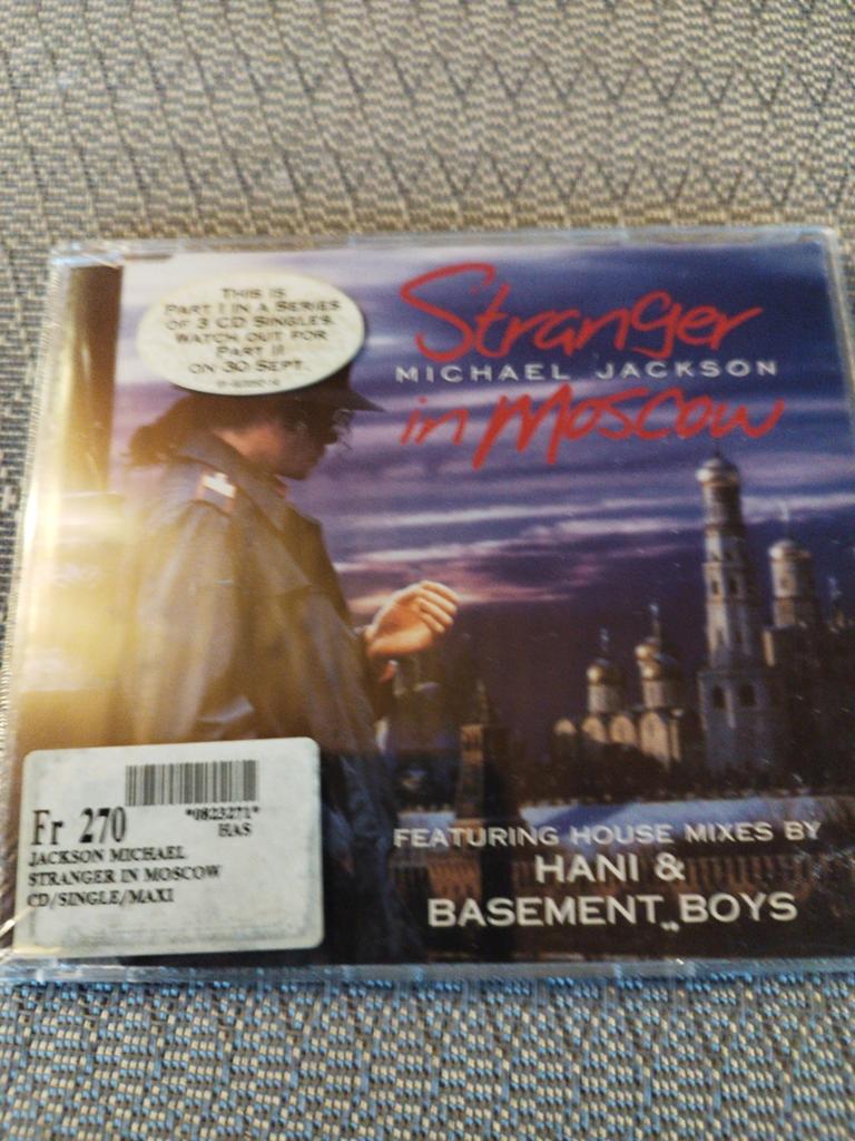 Michael Jackson cd sealed, Ophalen
