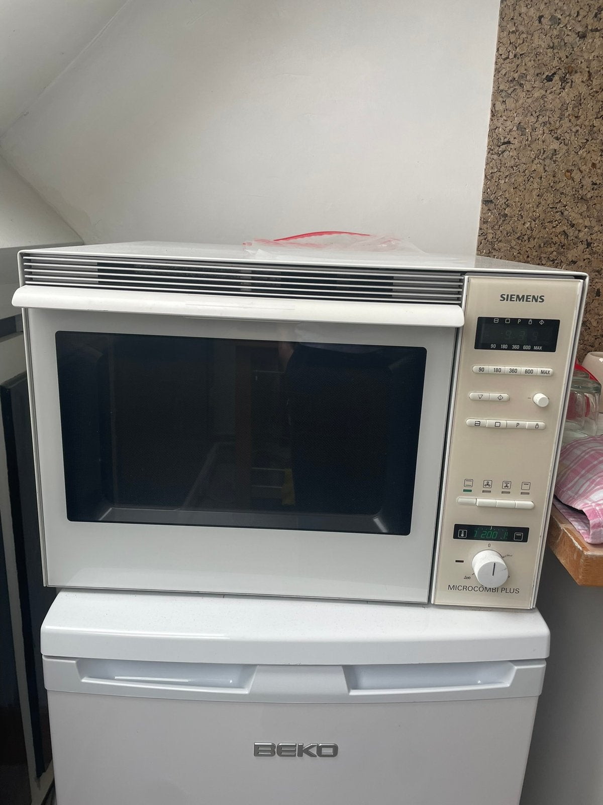 Microgolf-oven Siemens: doe zelf een bod, Elektronische apparatuur, Microgolfovens, Ophalen, Gebruikt, Combi-microgolfoven, Oven