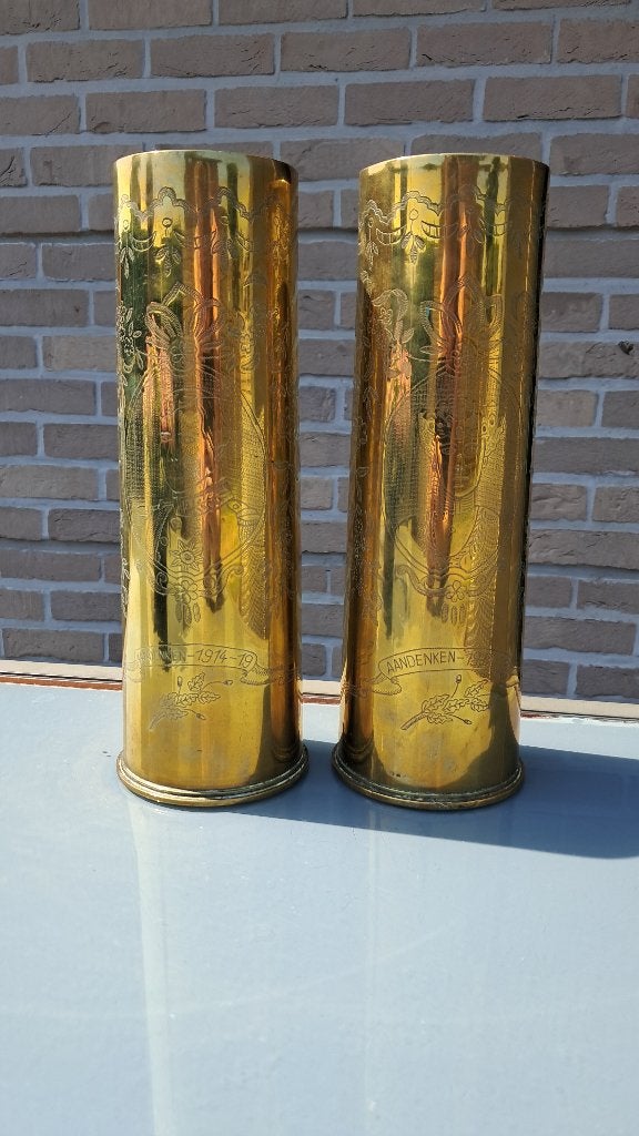 Obussen 1ste WO uit glanzend koper met gravure, Verzamelen, Ophalen, Landmacht, Kunstobject