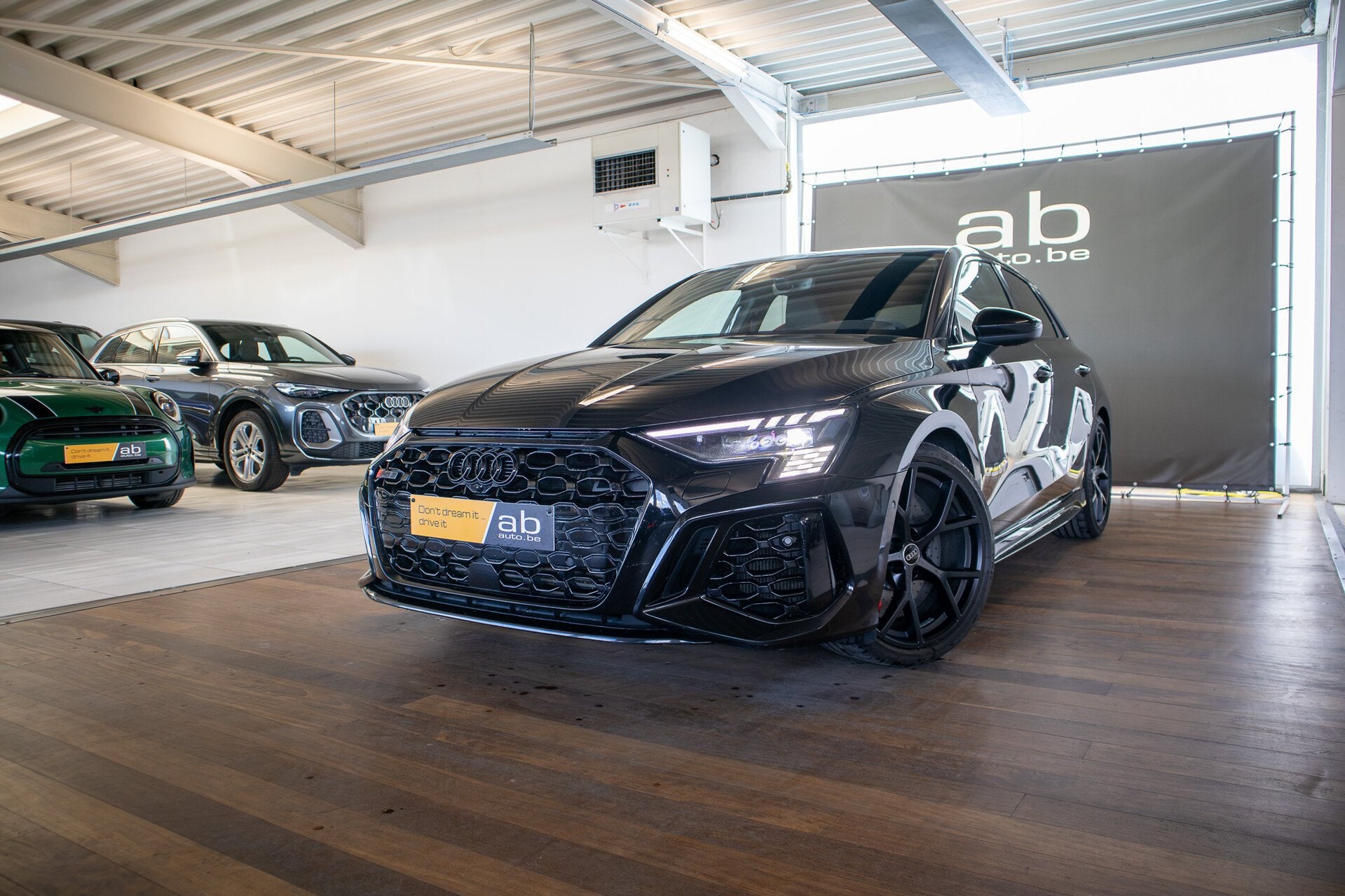Audi RS3 QUATTRO, LEDER, KERAMISCHE REMMEN, CAMERA, 0 kg, Achat, 2480 cm³, 0 kg
