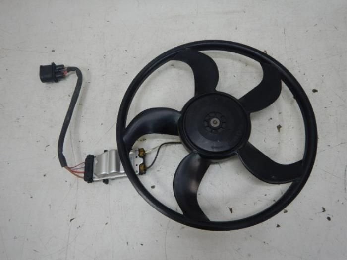 VW Golf 6 Ventilator Enkelfan Koelluchtventilator, Autos : Pièces & Accessoires, Climatisation & Chauffage, Enlèvement ou Envoi