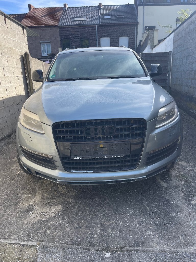Audi Q7 automaat Cuir essence 2006 7 places, Autos, Cuir, Argent ou Gris, 7 places, 257 kW