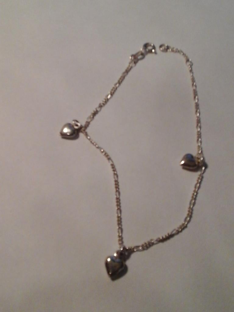 zilveren armband met zilveren hartbedeltjes, Handtassen en Accessoires, Armbanden, Nieuw, Zilver, Zilver, Met bedels of kralen