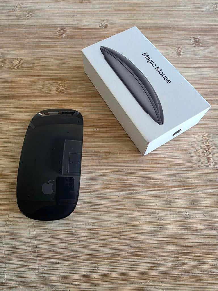 Apple Magic Mouse 2, Enlèvement, Apple
