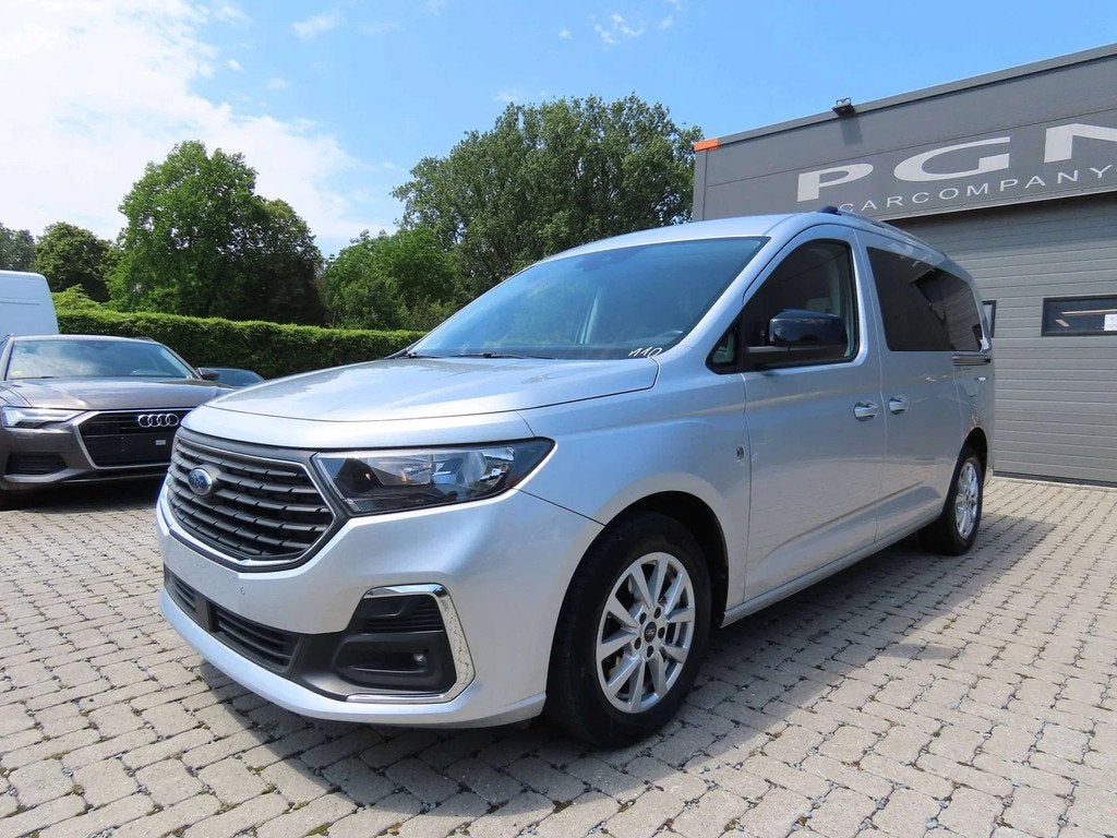 Ford Tourneo Connect Grand Tourneo Connect 1.5 EcoBoost Tita, Automaat, Bluetooth, 4 cilinders, 5 deurs