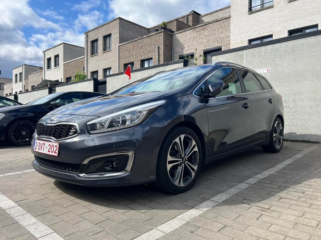 Kia Ceed / cee'd  Cee'd 1.6 CRDi GT Line ISG, Auto's, Kia, Particulier, (Pro) Cee d, Adaptive Cruise Control, Airbags, Airconditioning