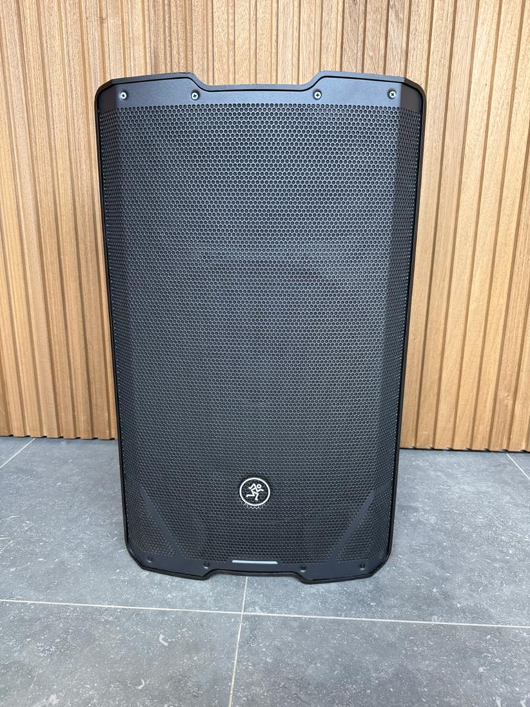 Mackie speaker, Ophalen of Verzenden, Zo goed als nieuw, 1000 watt of meer, P.A.