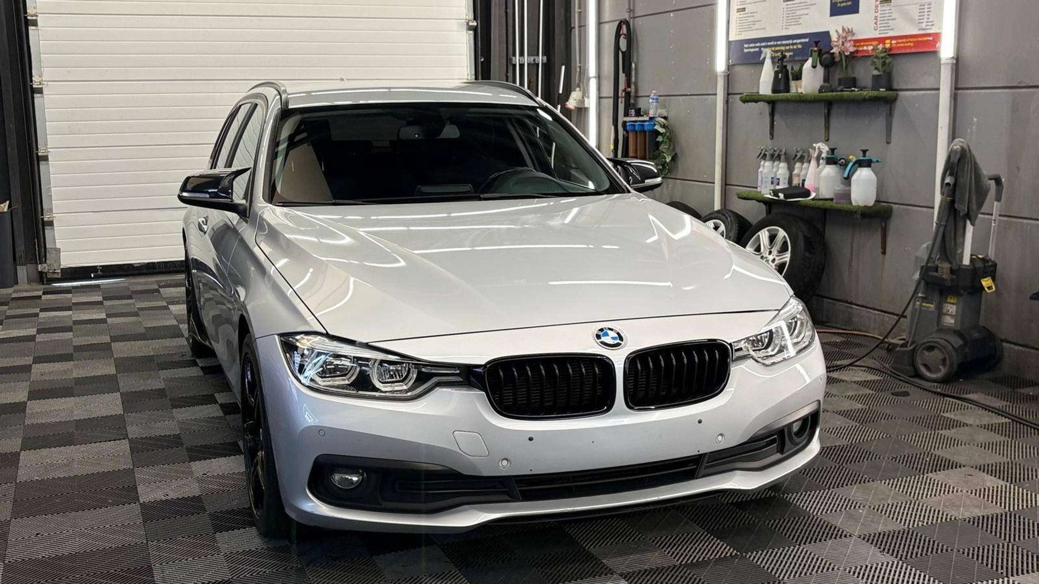 BMW 3 Serie 316 316D DIESEL MANUEEL EUR6 212962KM, Autos, BMW, Argent ou Gris, Achat, Entreprise, 5 portes