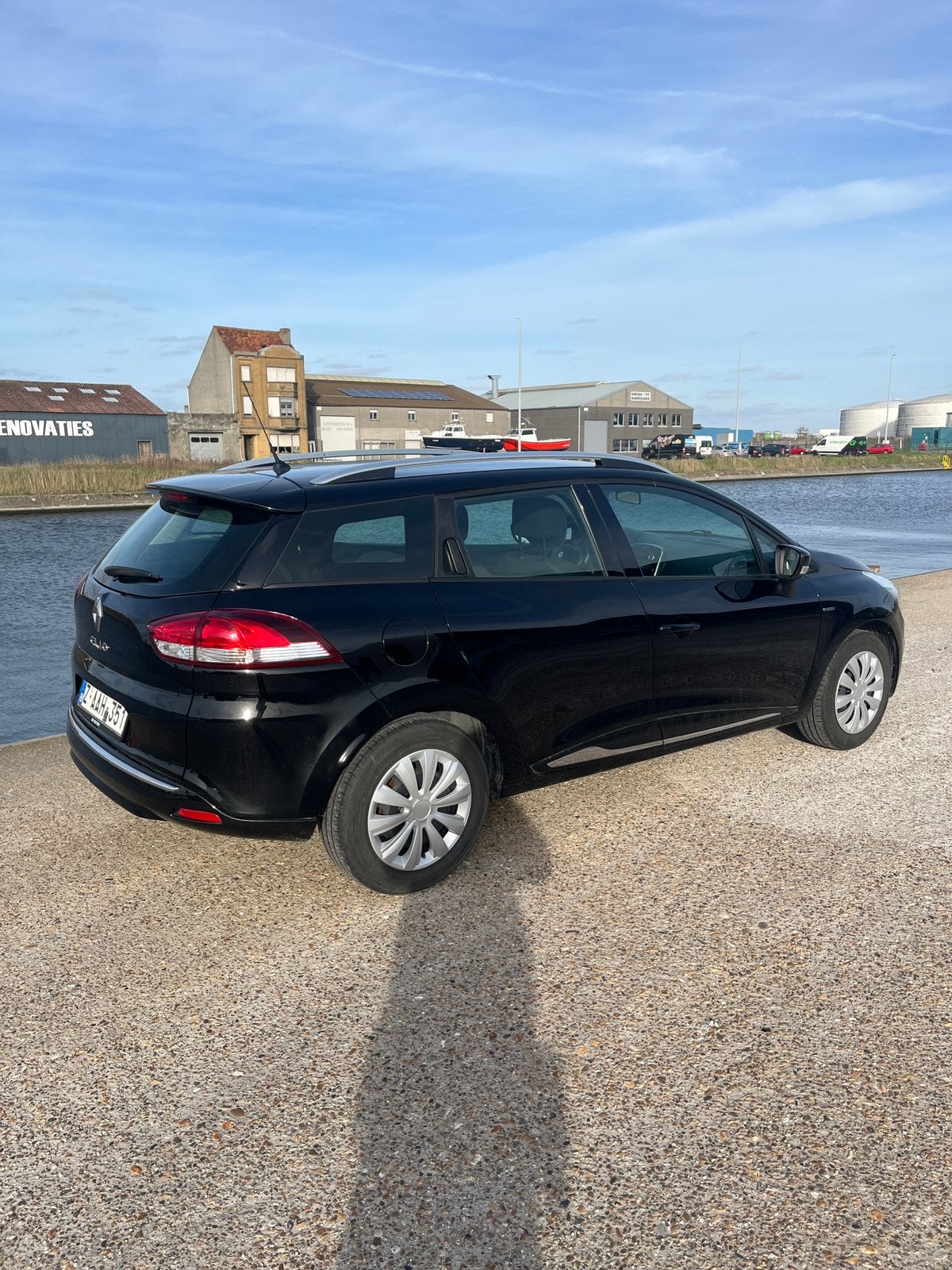 2019 Renault clio grandtour met 1 jaar garantie, Auto's, Voorwielaandrijving, 898 cc, Stof, Zwart