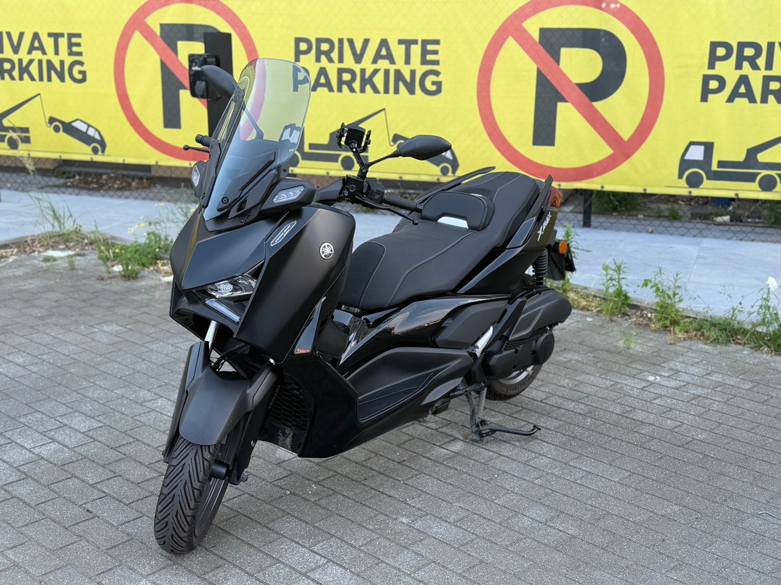 Xmax Tech Max 125 cc 4000 km 2023, Motos, Enlèvement