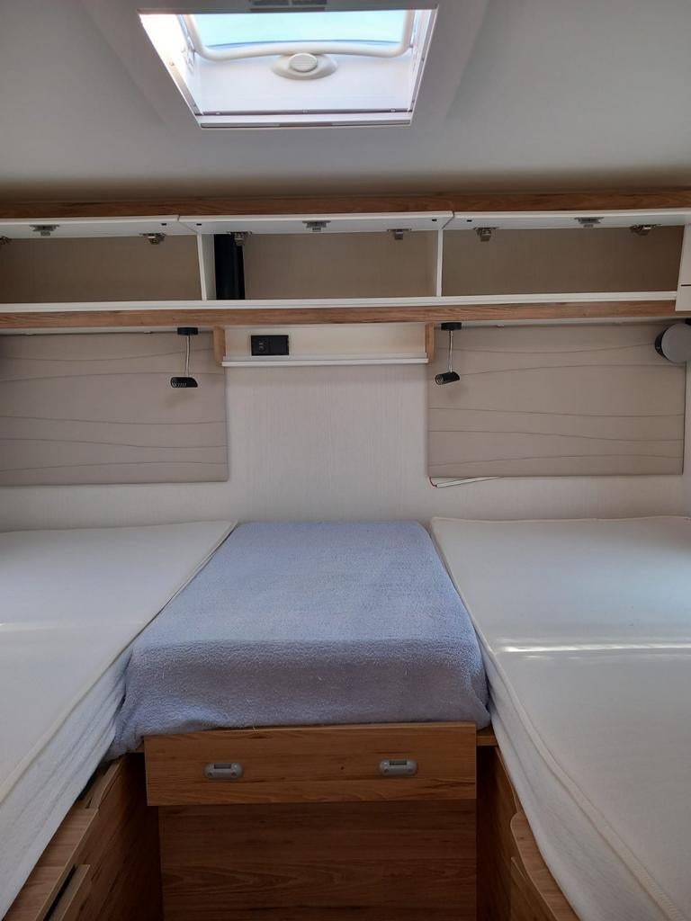 Camping Car Bavaria, Auvent