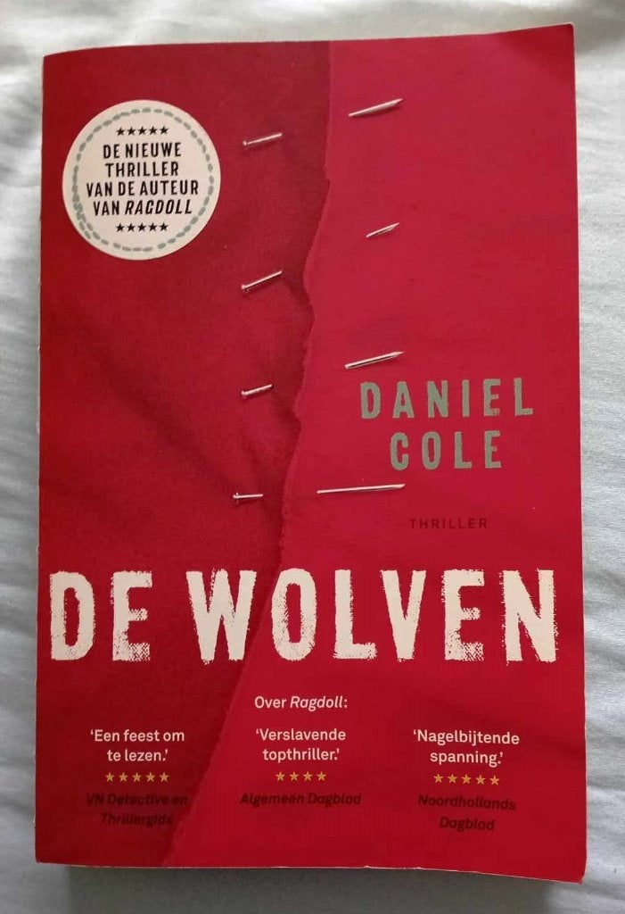 De wolven / Daniel Cole (thriller), Ophalen of Verzenden, Nieuw