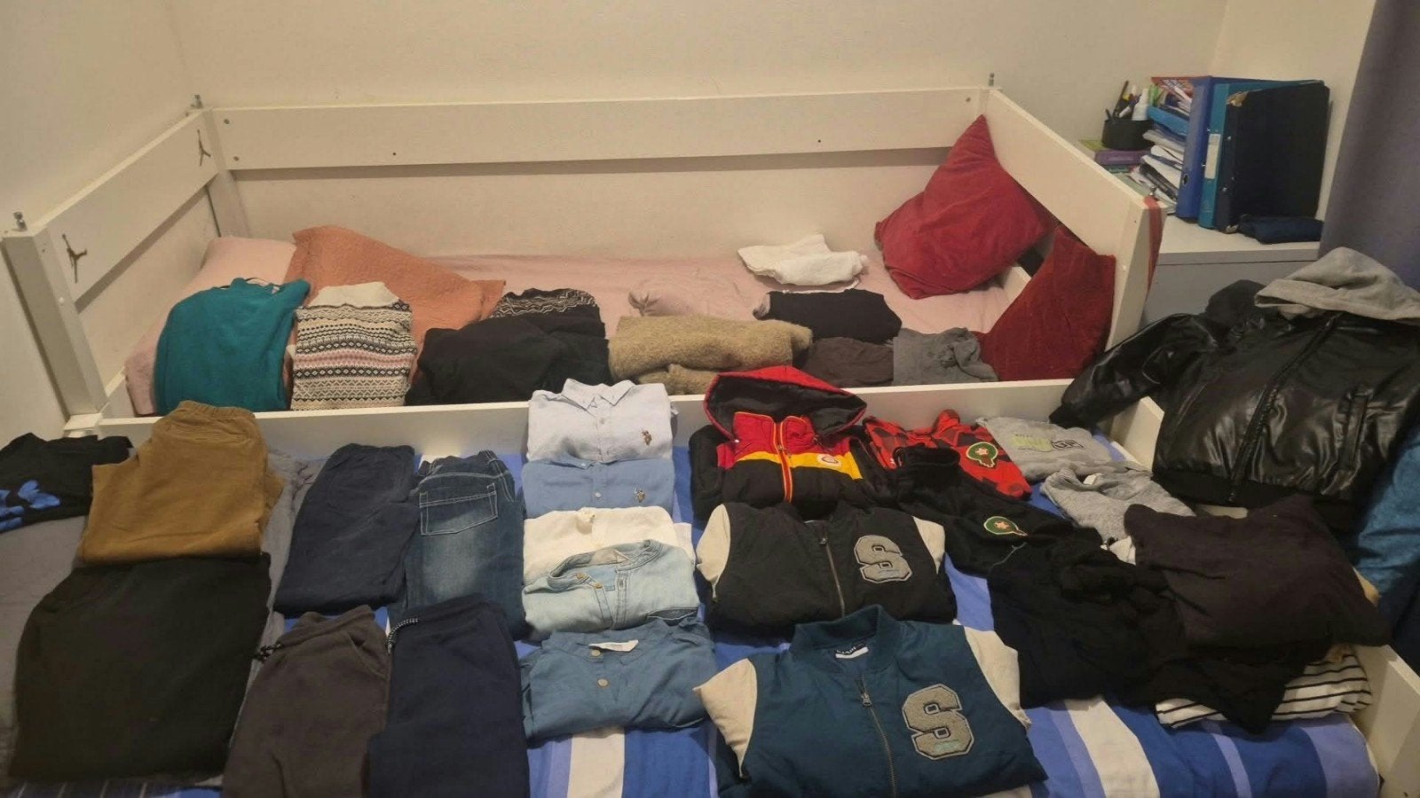 vettement garçon  9ans 10 ans, Kinderen en Baby's, Ophalen
