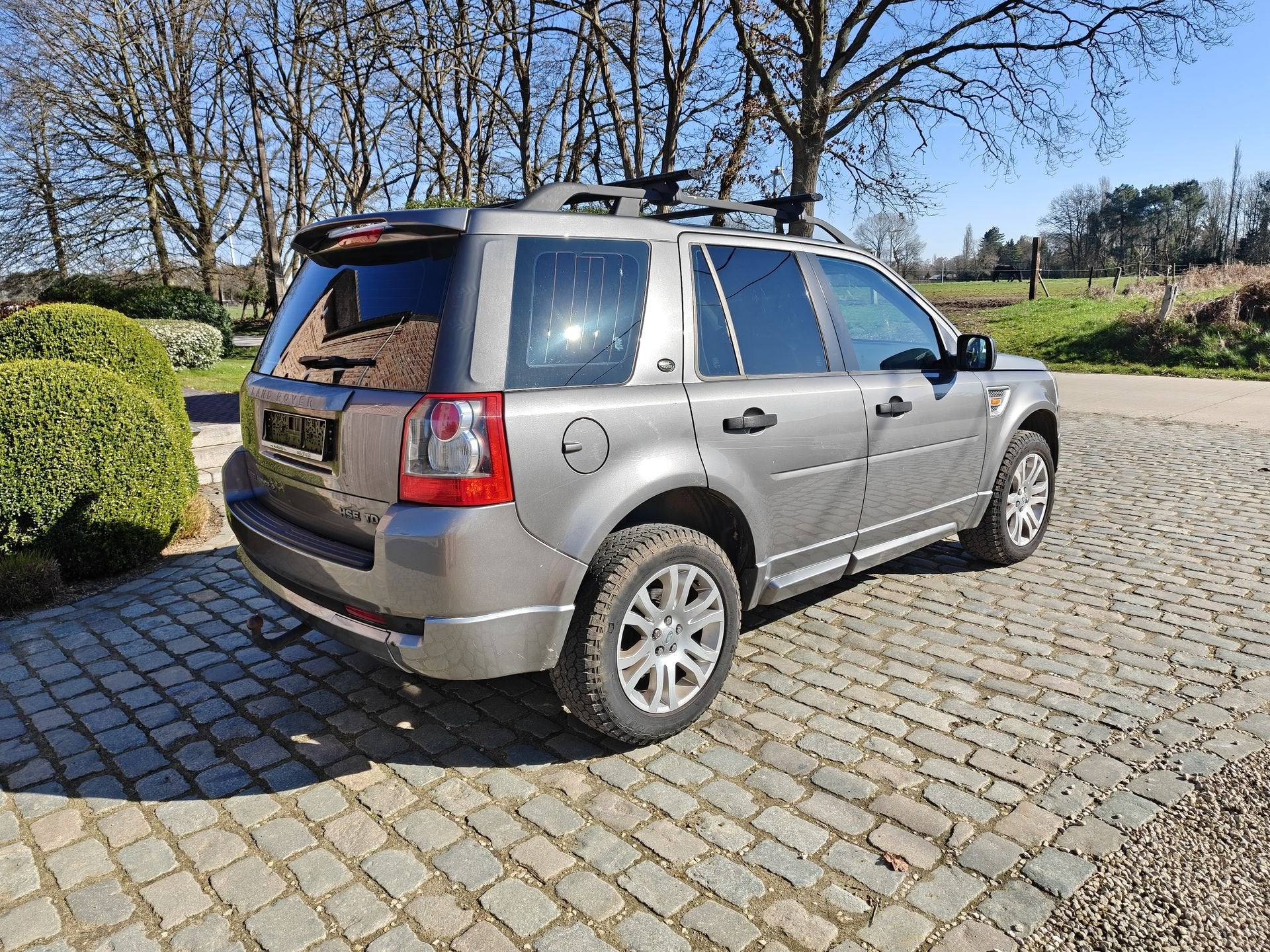 Land Rover Freelander 2 gekeurd voor verkoop *LICHTE VRACHT*, Automaat, Gebruikt, Lederen bekleding, Leder