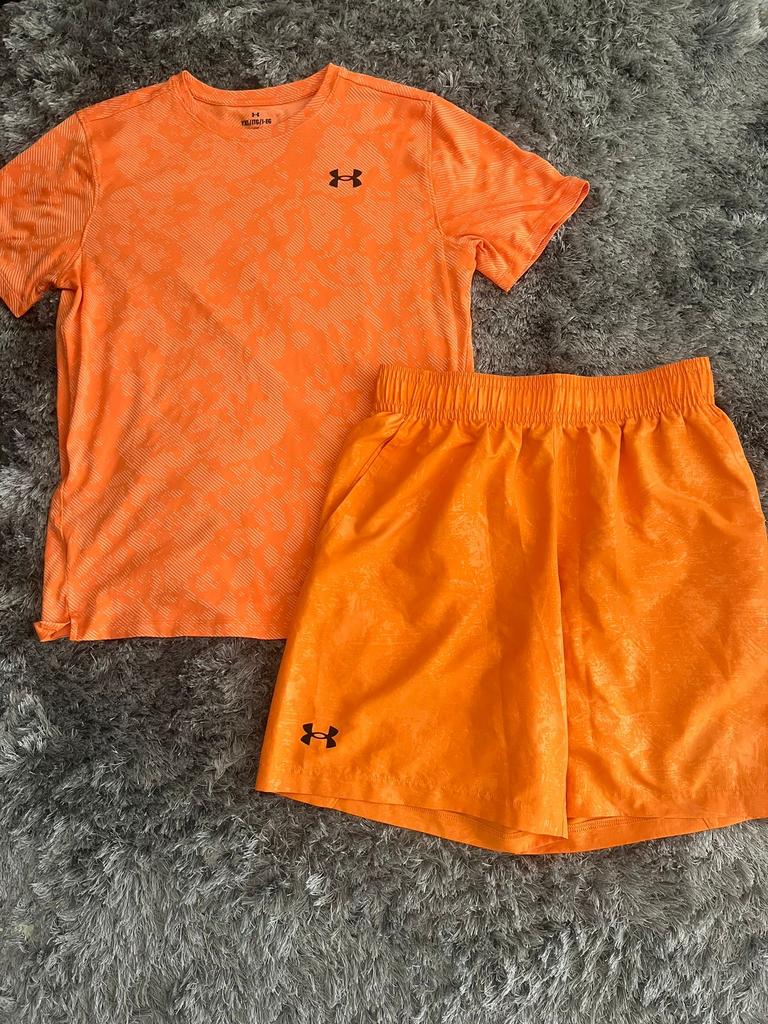 Ensemble under armour orange, Enlèvement ou Envoi, Comme neuf