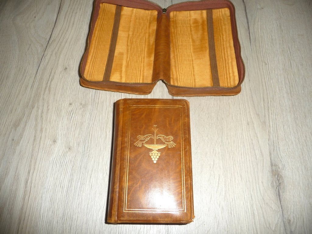 Missel quotidien vespéral et rituel, Enlèvement ou Envoi, Utilisé, Christianisme | Catholique