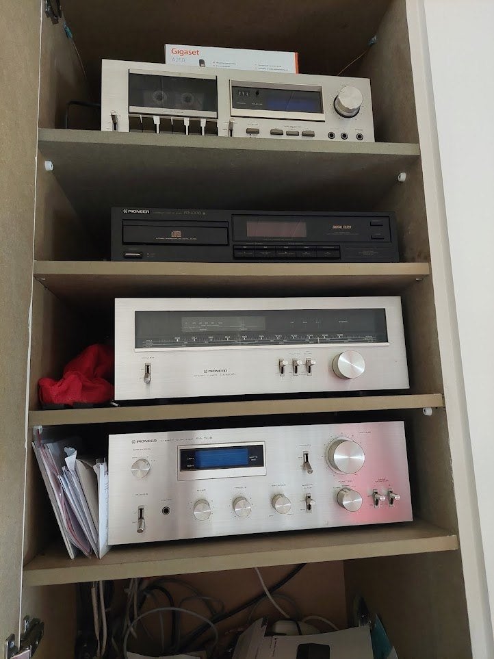 Inbouw stereo installatie, Ophalen, Tuner of Radio, Losse componenten, Zo goed als nieuw