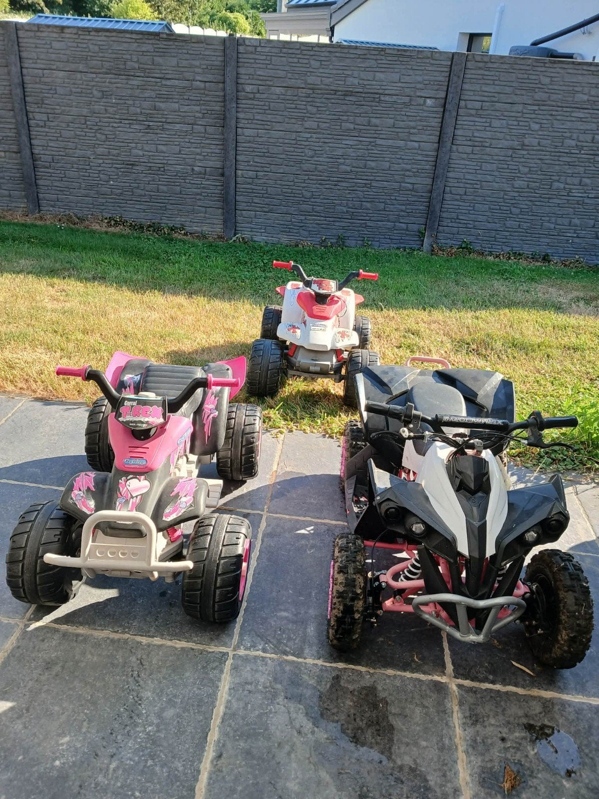 Lot de quads électriques enfants (Peg Perego & Pocket 800w), Enfants & Bébés