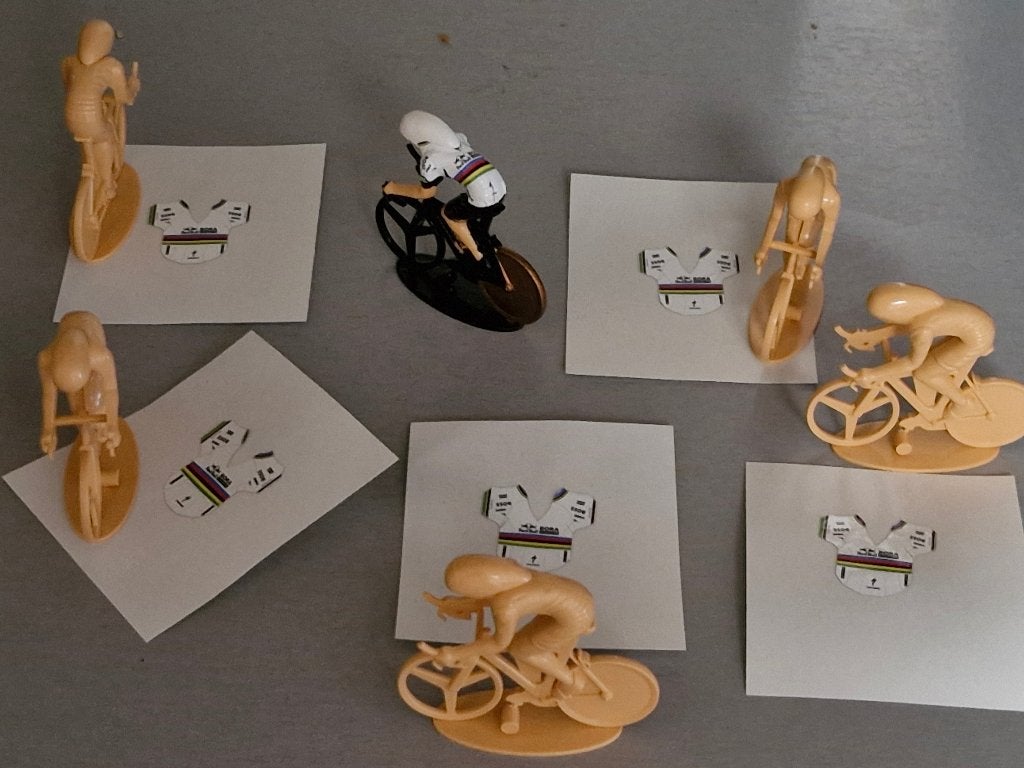 miniatuurwielrennertjes  Remco  Evenepoel  WK  tijdrijder, Verzenden, Nieuw, Beeldje of Poppetje