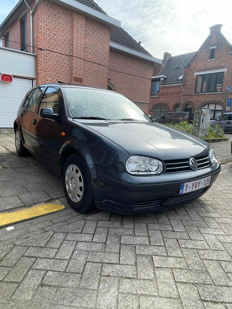 Volkswagen Golf 4 1.4 16V benzine schuifdak 1ste eigenaar., Auto's, Volkswagen, Particulier, Golf, ABS, Airbags, Open dak, Radio