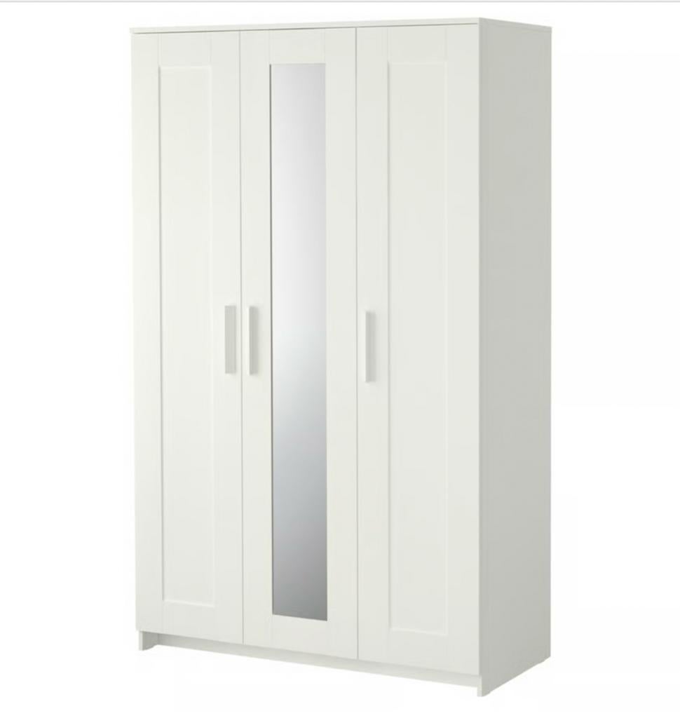 Armoire IKEA BRIMNES, Maison & Meubles, Armoires | Penderies & Garde-robes, Utilisé, 150 à 200 cm, 100 à 150 cm, 25 à 50 cm, Avec porte(s)