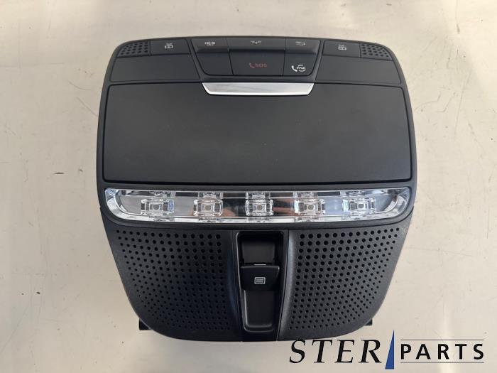 Eclairage intérieur avant d'un Mercedes E-Klasse, 3 mois de garantie, Utilisé, -, -