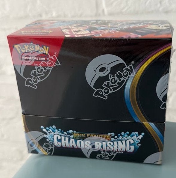 Chaos Rising booster box ENG, Ophalen of Verzenden, Nieuw, Boosterbox, Foil