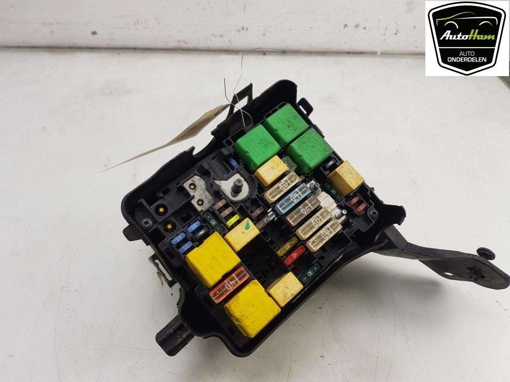 ZEKERINGKAST Peugeot 208 I (CA / CC / CK / CL), Gebruikt, Peugeot