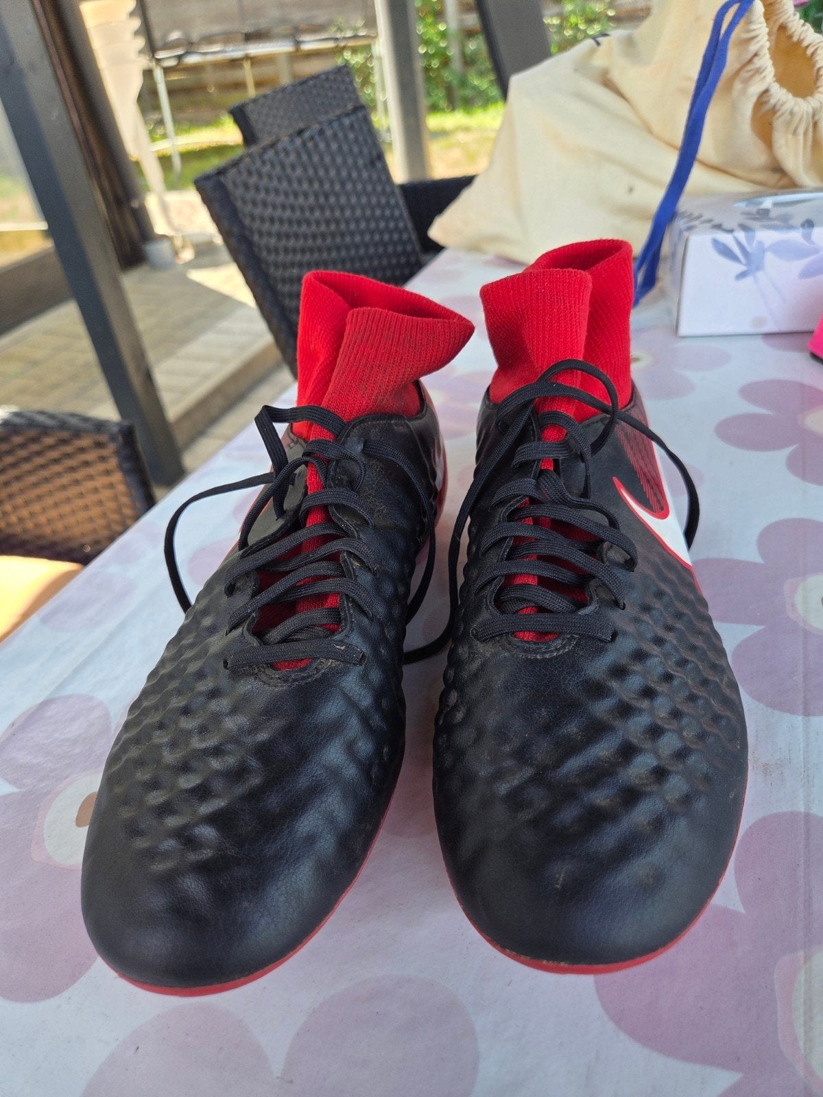 voetbal schoenen, Sport en Fitness, Basketbal, Ophalen, Schoenen